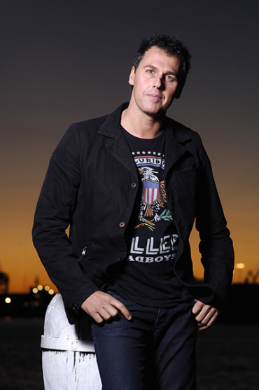 antony ant hampel 3.png